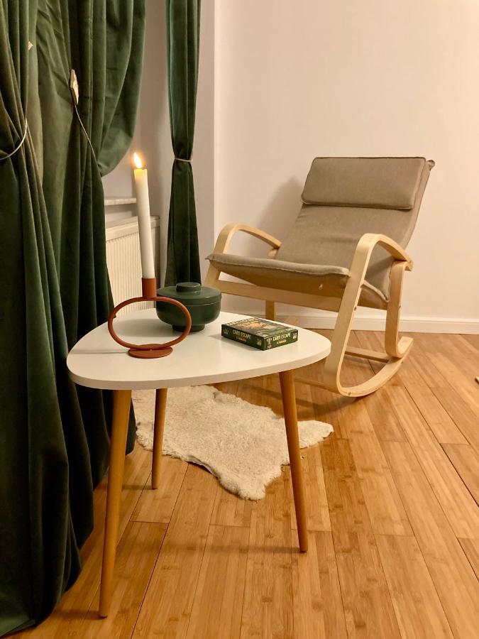 Chira Chiralina Classic Apartment Braila Bagian luar foto