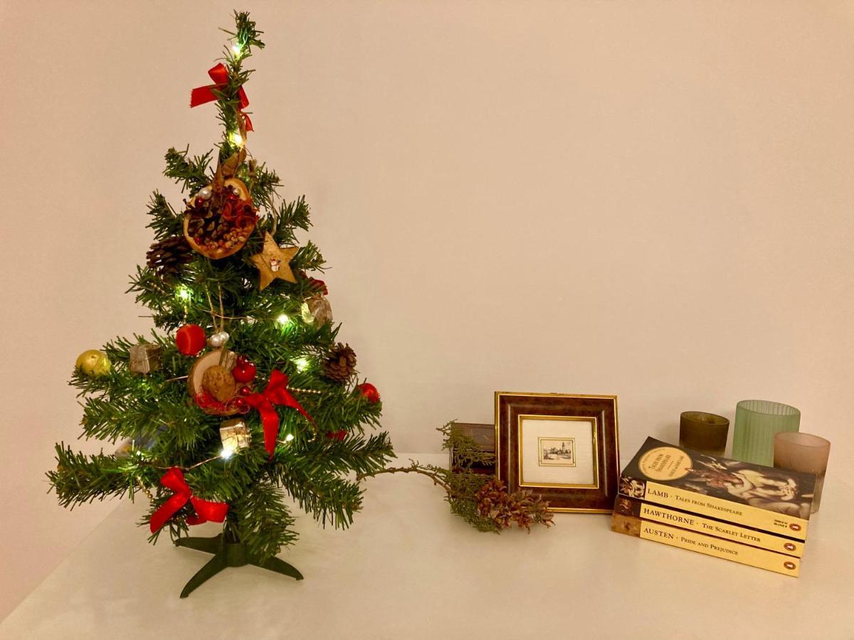 Chira Chiralina Classic Apartment Braila Bagian luar foto