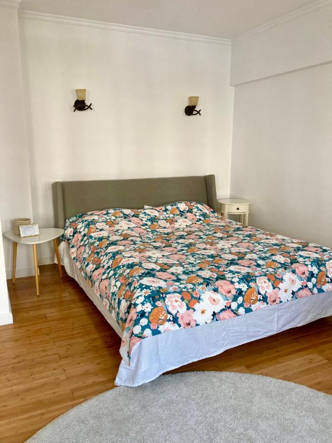 Chira Chiralina Classic Apartment Braila Bagian luar foto