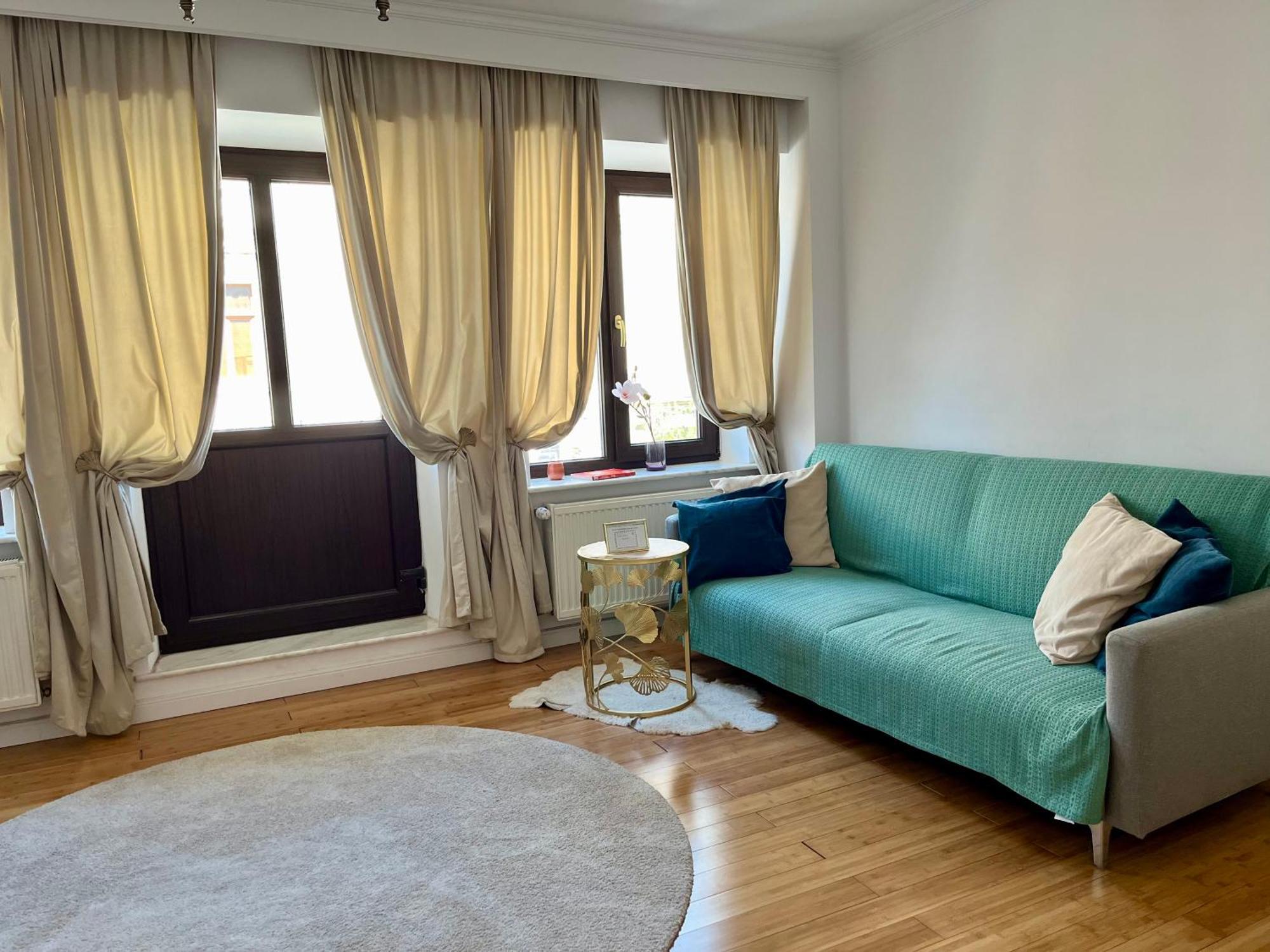 Chira Chiralina Classic Apartment Braila Bagian luar foto